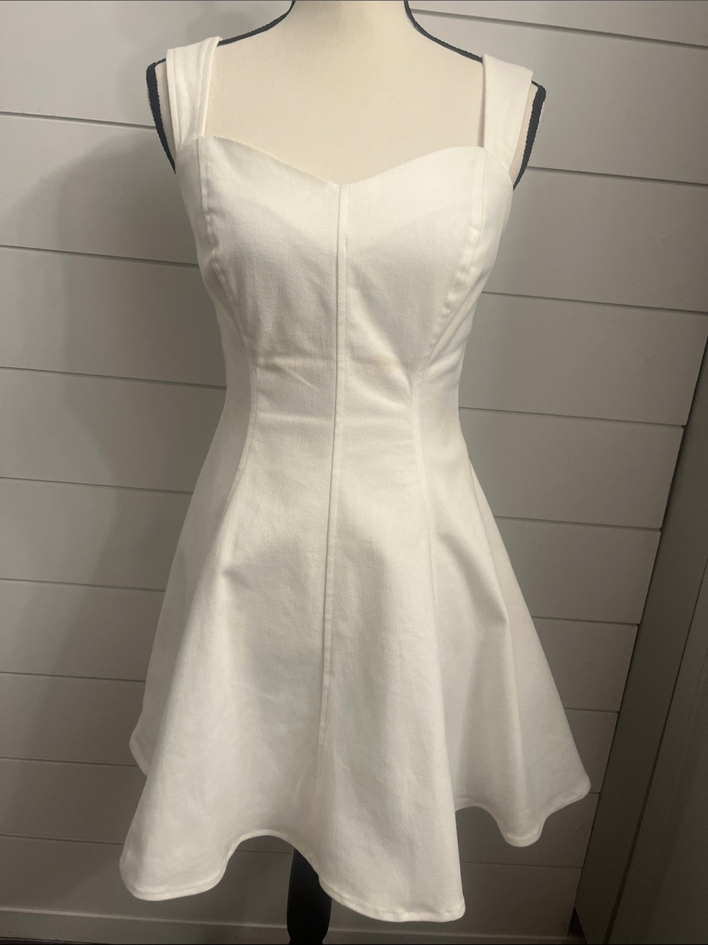 Classic White A-Line Dress with Sweetheart Neckline